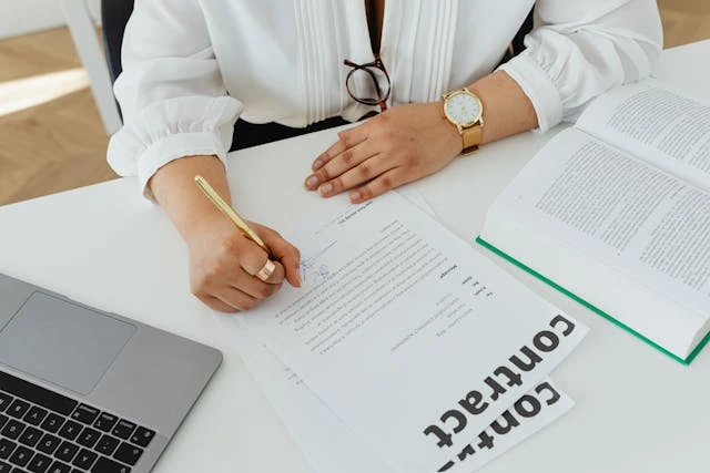 Refusal to Renew Employment Contracts in the UAE Explained